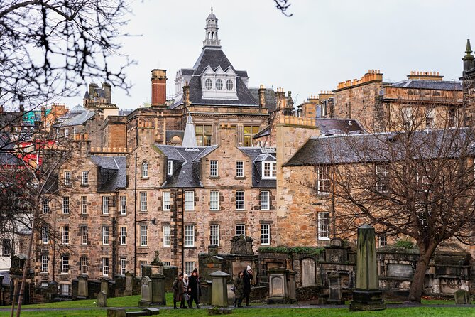Edinburgh Historical Tour in Spanish - Good To Know