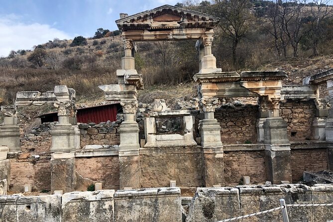 Ephesus and Terrace houses Tour from Izmir / Cruisers only - An In-Depth Review of the Ephesus and Terrace Houses Tour
