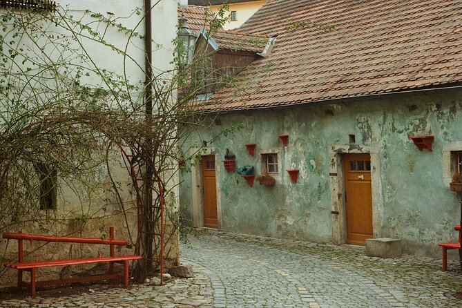 Explore the Instaworthy Spots of Cesky Krumlov with a Local - Good To Know