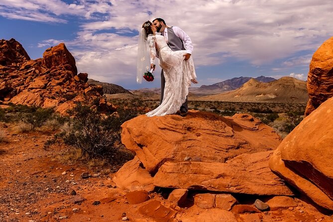Fire Rock Wedding at Redstone Dune Trails - Good To Know