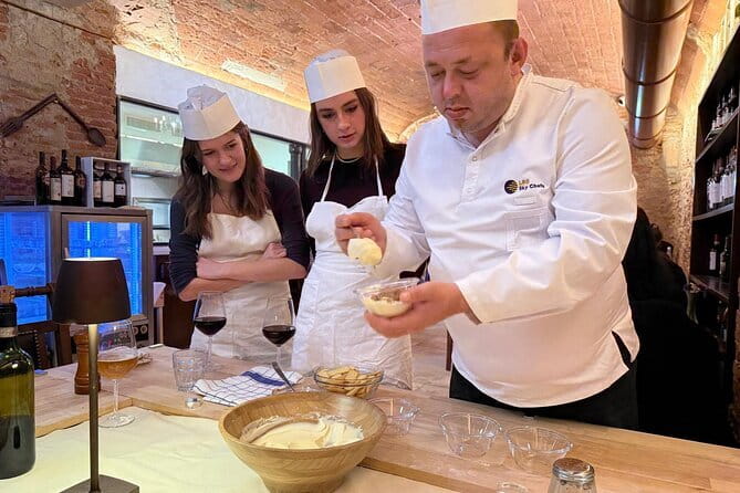 Florence Handmade Pasta Lessons, No Limit Wine, Tiramisu - A Closer Look at the Experience