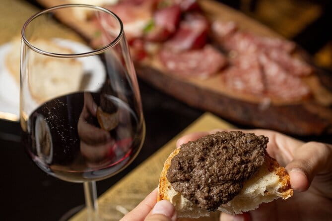 Florence Luxury Wine Tasting Experience and cold cuts & sommelier - Good To Know