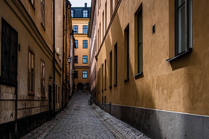 From Cobblestones to Castles. The Medieval Magic of The Old Town - From Cobblestones to Castles: The Medieval Magic of The Old Town