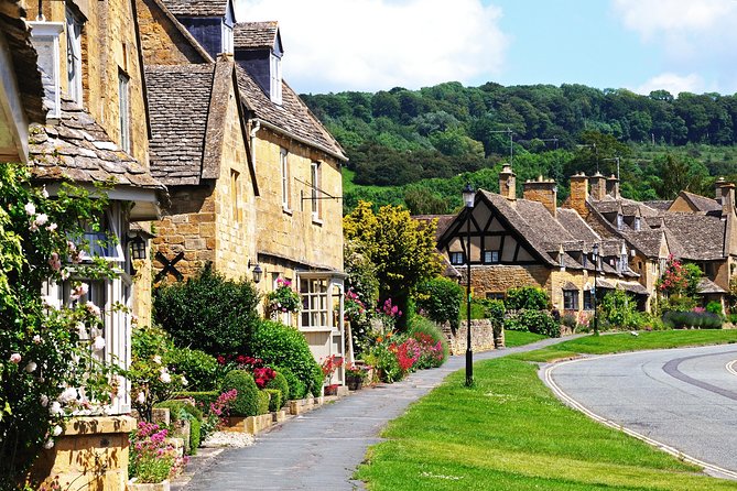 From London: Small-Group Cotswolds Villages In-Depth Day Tour - Exploring the Cotswolds: A Day Tour from London
