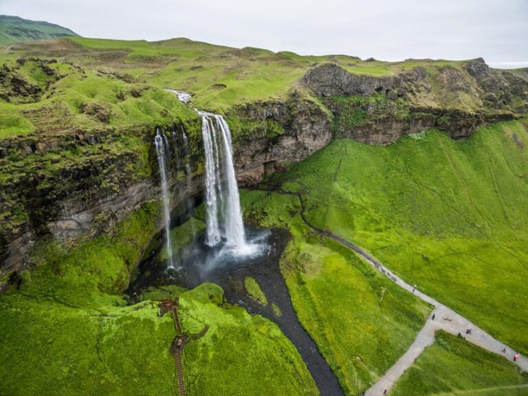 From Reykjavík: 2-Day South Coast Adventure