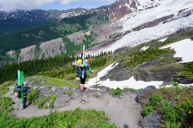From Seattle - Private Mt Baker and Cascades Tour in SUV - Good To Know