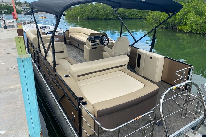 Full Day Premium 24ft Pontoon Boat With Cozy Lounge Upgrades - What to Expect from this Key West Pontoon Experience