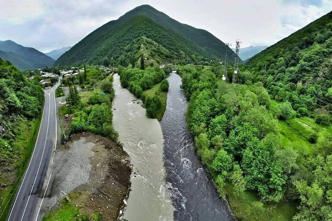 Full Day Tour in Kazbegi Ananuri Gudauri Gergeti - Good To Know