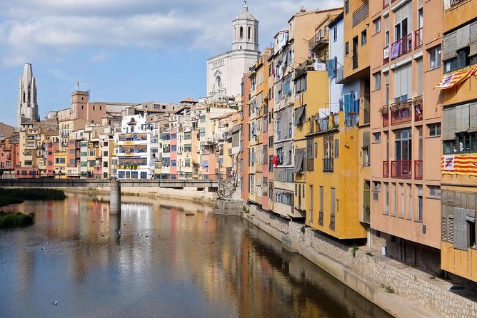 Girona Exclusive Walking Tour : Guided Tour with Small Group (3 Hours) - The Experience Breakdown: What to Expect  