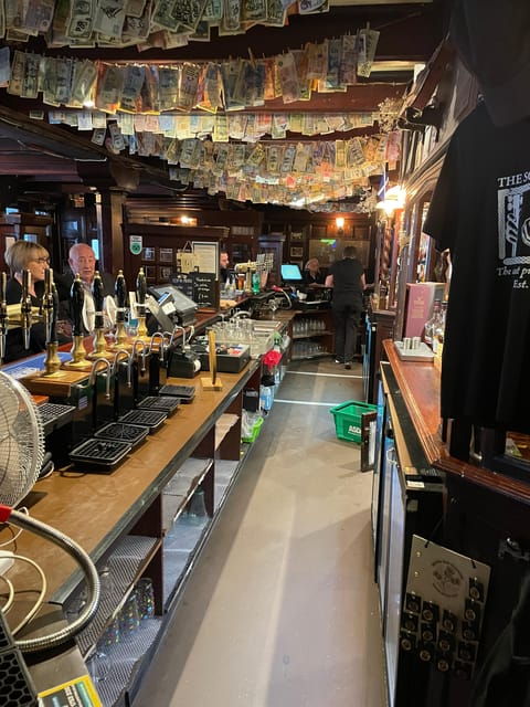 Glasgow :Go Drinking whisky with a Scotsman. - What You Get for the Price