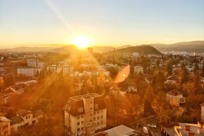 Graz Funicular Ride and Schlossberg Picnic Experience - Good To Know