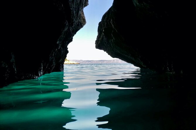 Group Speedboat Tour from Makarska: 3 Islands - Uncovering the Charm of Croatia’s Islands: A Review of the Makarska Group Speedboat Tour