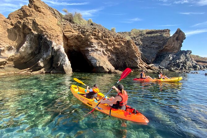 Guided sea kayak trip in Cap dAgde - Good To Know