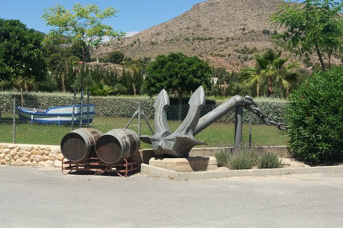 Guided Tour Of An Old Winery with Tasting from Alicante and Elche - Good To Know