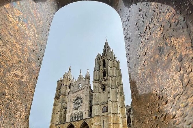 Guided tour of the Cathedral of León - Good To Know