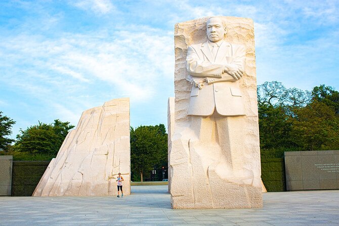 Guided Tour of The National Mall Memorials - The Tour Experience: A Step-by-Step Breakdown