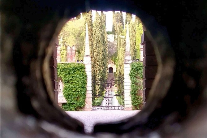 Guided Walking Tour on Verona Hillside - Good To Know