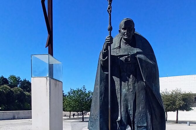 Half Day Visit Fatima and Village of the Pastorzinhos small group - Discovering Fatima: A Closer Look at the Itinerary