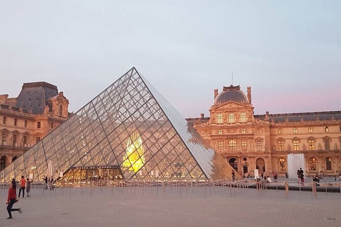 Half Day Walking Tour to Over 30 of the Top Sights of Paris - Good To Know
