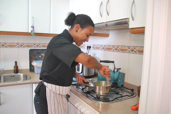 Hands-on Fideua or Paella Class in Barcelona in a Local's Home - Introduction