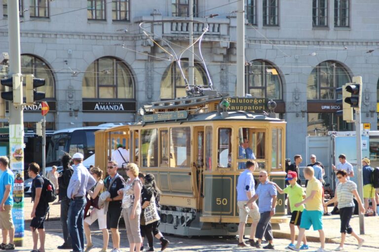 Helsinki Treasures Private Tour by Car (+ Airport)