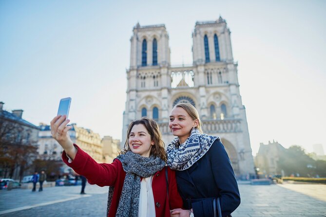 Historic Heart of Paris: Île de la Cité Walking Tour - Good To Know