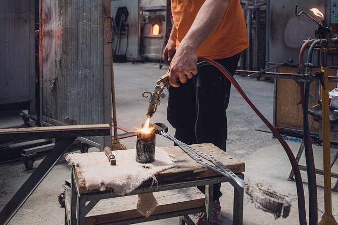 In-depth guided tour in a real Murano Glass Factory - Good To Know