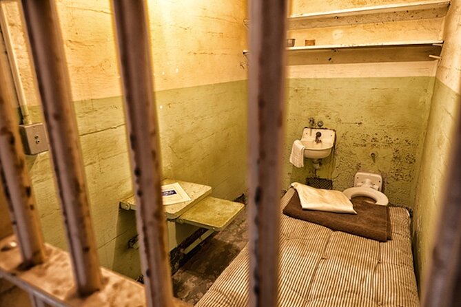 Inside Alcatraz Prison and Under the Golden Gate Bridge - Good To Know