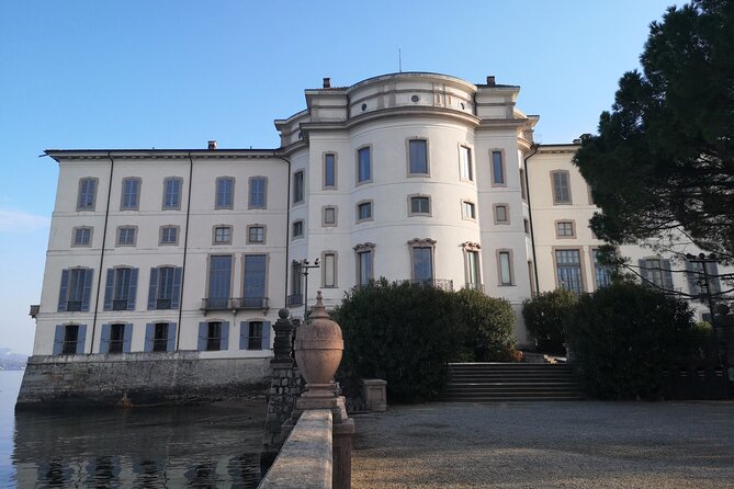 Isola Bella's palace and gardens with a private local guide - Good To Know