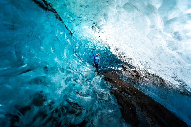 Jökulsárlón: Visit a Natural Blue Ice Cave - Good To Know