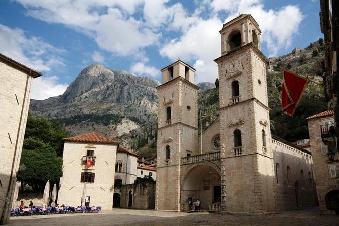 Kotor walking tour and Jaz beach - private tour - Good To Know