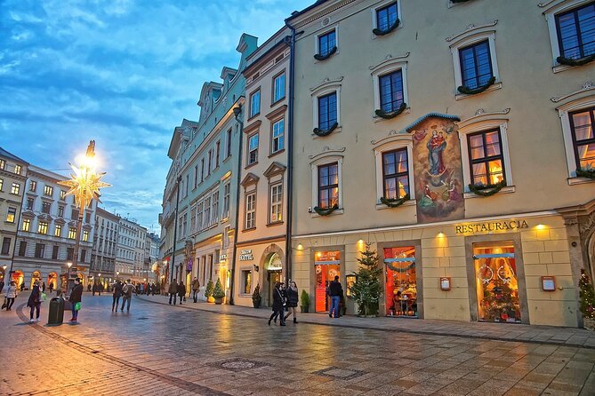 Krakow: Old Town, Mary's Church and Rynek Underground Guided Tour - Good To Know  