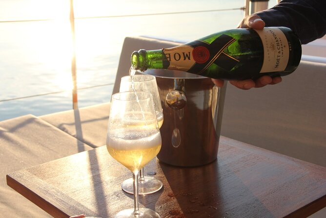 La Serenissima: Lagoon Cruise on Catamaran with Classical Music - Who is this tour perfect for?  