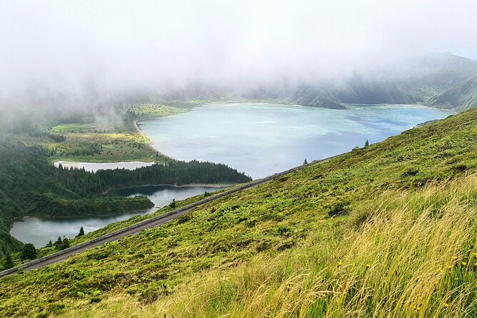 Lagoa do Fogo and Sete Cidades Private Full Day Tour - Exploring São Miguel: The Lagoa do Fogo and Sete Cidades Private Full Day Tour