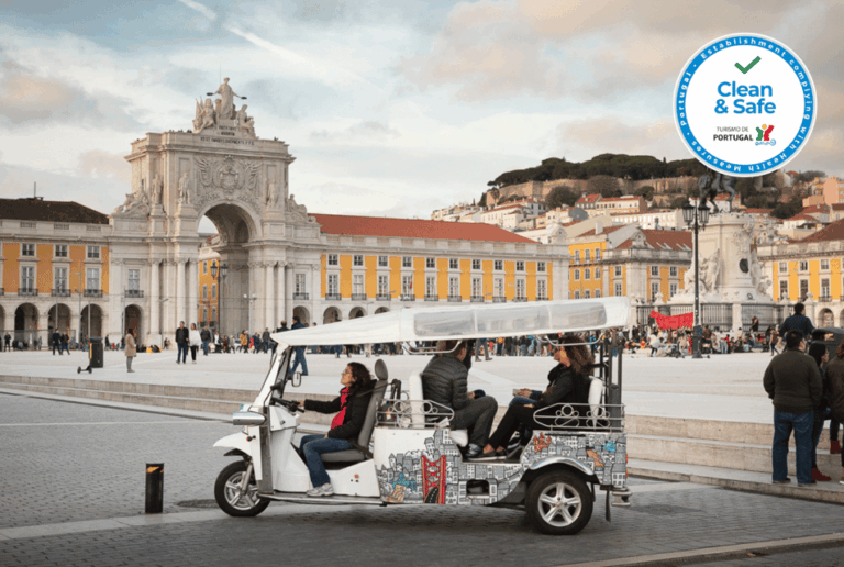 Lisbon: 2h Old Lisbon Tuk Tuk Tour