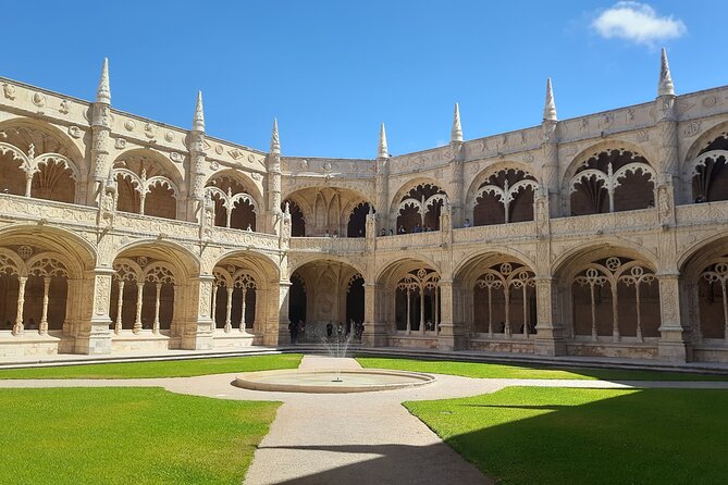 Lisbon: Belem Walking Tour with Jeronimos Monastery Tks Included - Starting at the Jeronimos Monastery: A Living Monument
