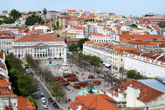 Lisbon Essentials 3h Tour: See, Taste and Learn with a Local - Introduction