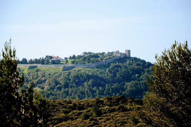 Lisbon´s South Sights & Wine Private Tour - Good To Know