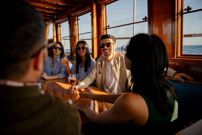 Live Music & Sunset Wooden Boat in Barcelona - Good To Know