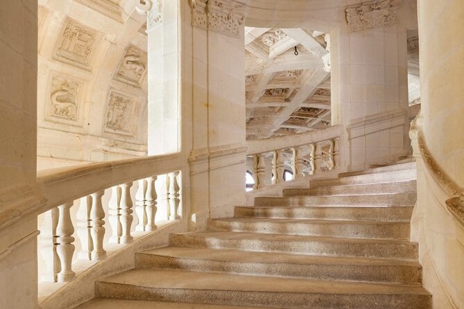 LOIRE VALLEY : Int'l Garden Festival at CHAUMONT + the king castle of CHAMBORD - Intro: An Authentic Day in the Loire Valley