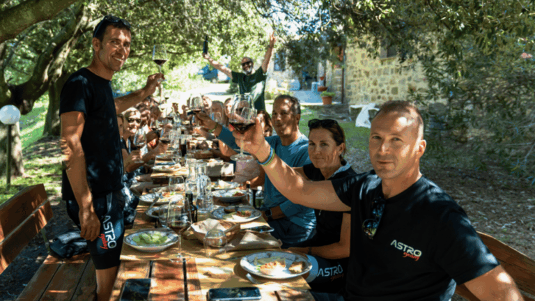 LUCCA: EBIKE TOUR WITH LUNCH AND WINE TASTING