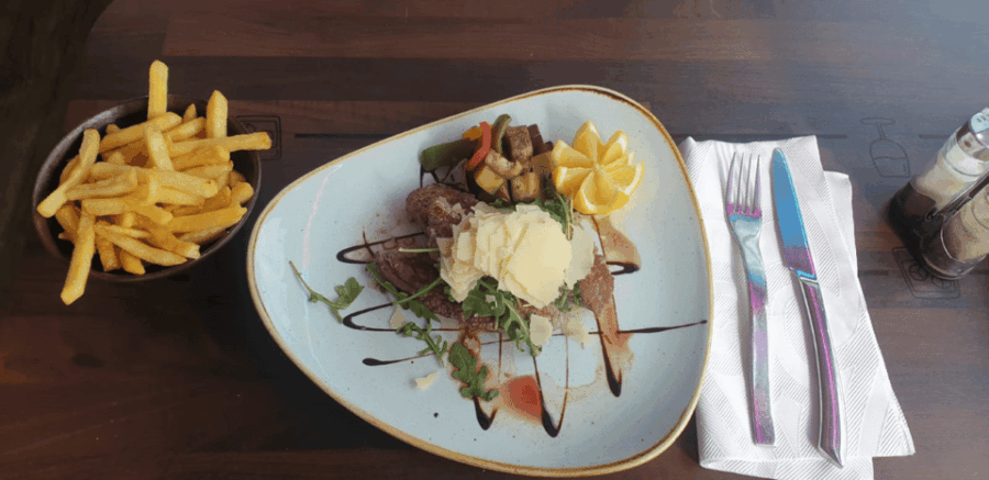 Luxembourg: Italian-Style Dinner in a Vintage Bus - Overview of the Experience