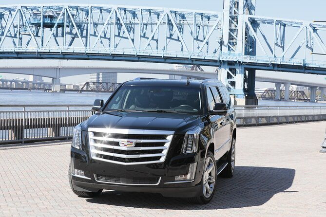 Luxury JAX Airport Transportation to Downtown Jacksonville - Vehicle Options and How They Fit Your Needs