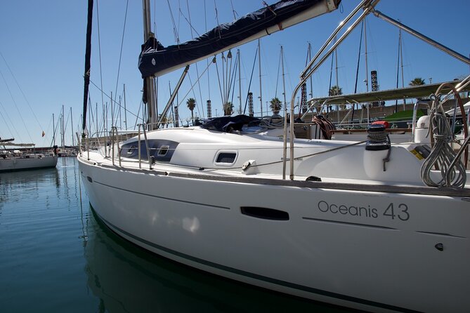 Luxury sailboat ride with drinks and aperitif-Small Groups - Good To Know