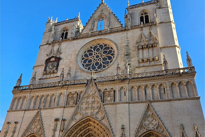 Lyon's History and Must-Sees with a Local! (English Walking Tour) - Good To Know  