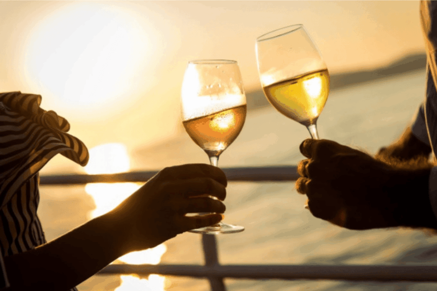 MAIORI: Boat Cruise at Sunset - Setting the Scene: The Experience of the Sunset Cruise  
