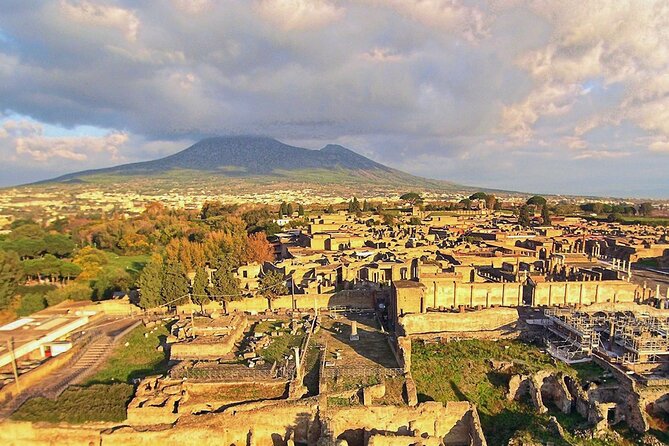 Naples transfer to Pompeii guided tour and Back - Good To Know