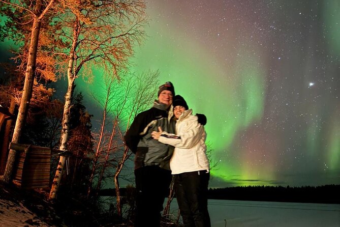 Northern Lights Adventure in the Wild with Campfire Treats - Setting Out for a Night Under the Aurora
