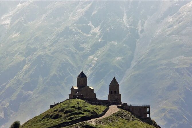 One-day tour to the Magnificent Kazbegi - Good To Know
