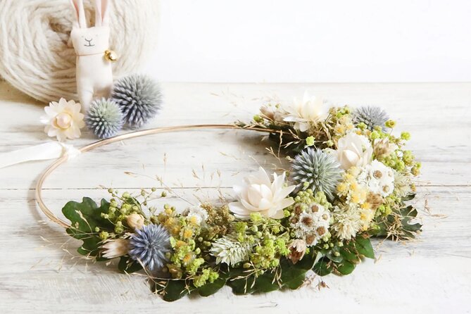 Paris 1e: Preserved Flower Wreath Workshop - Discover the Charm of the Paris Preserved Flower Wreath Workshop